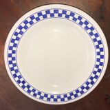 Paire d’assiettes à damiers