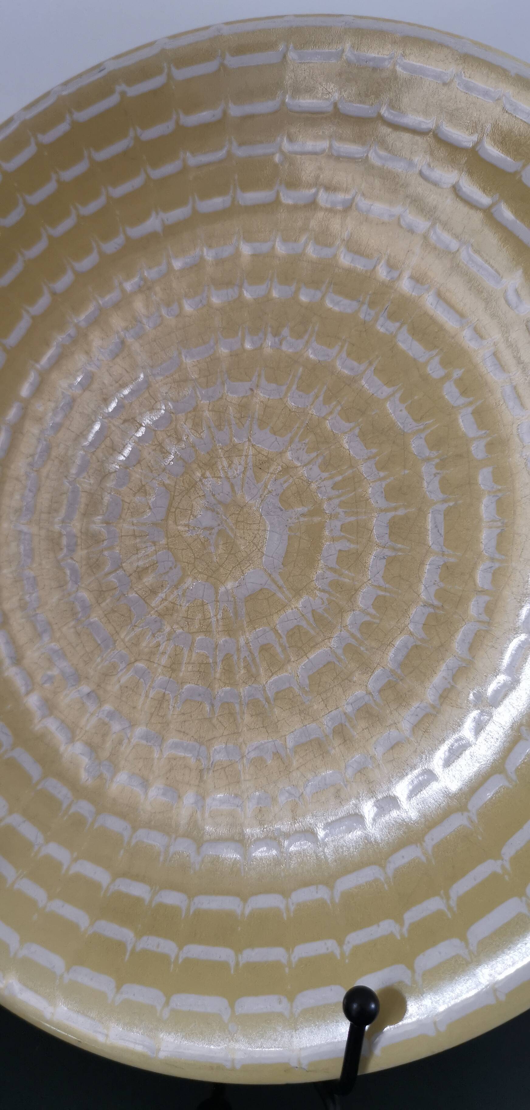 Set of 5 old Longchamp sunny yellow flat plates