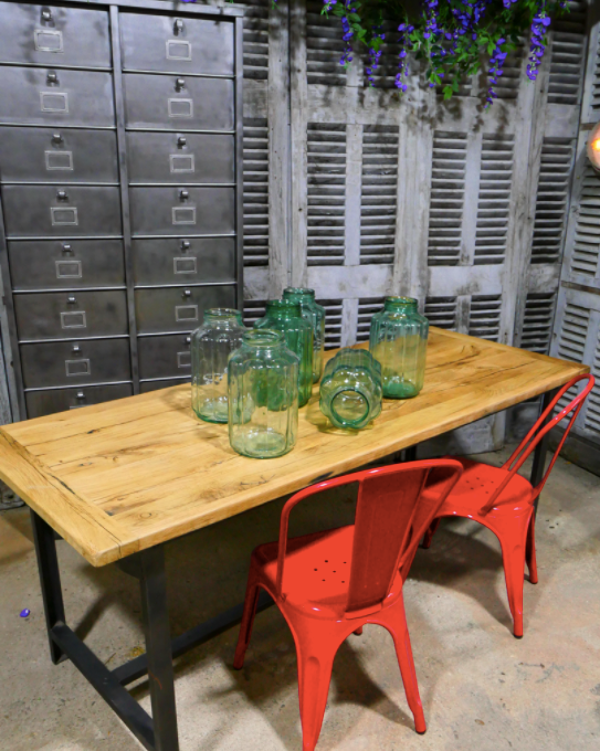 Table militaire année 50 plateau en chêne