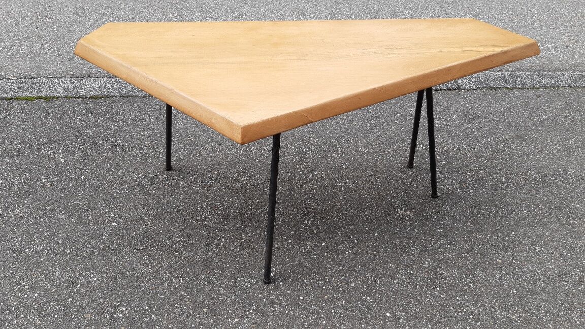 Table basse asymétrique 1950
