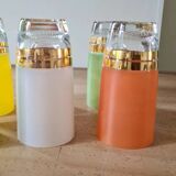 Service 6 glasses to orangeade 50s