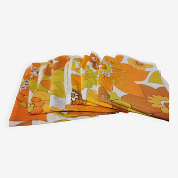 Lot de serviettes de table vintages fleuries