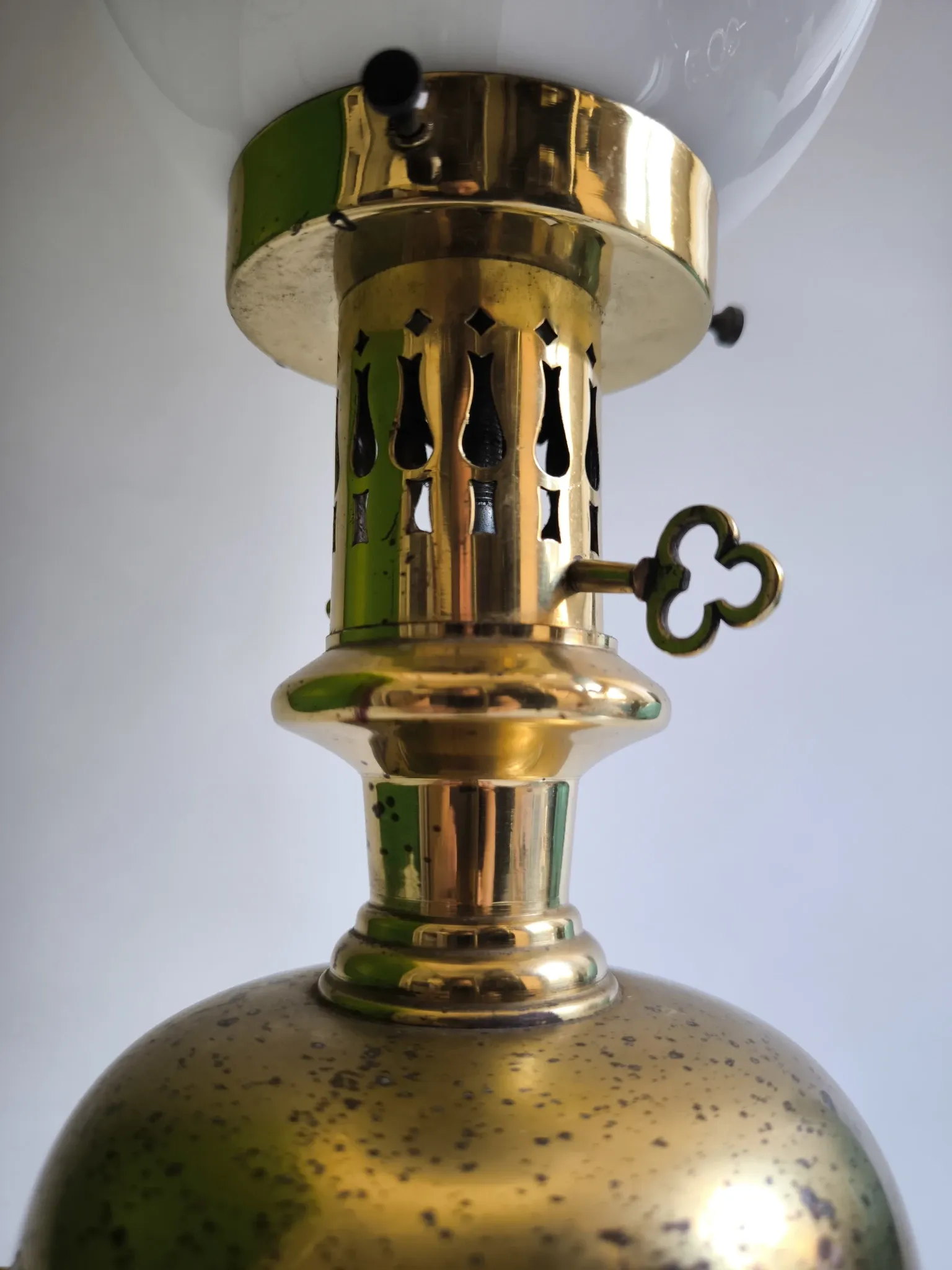 Mid Century lamp in Neoclassical Revival style