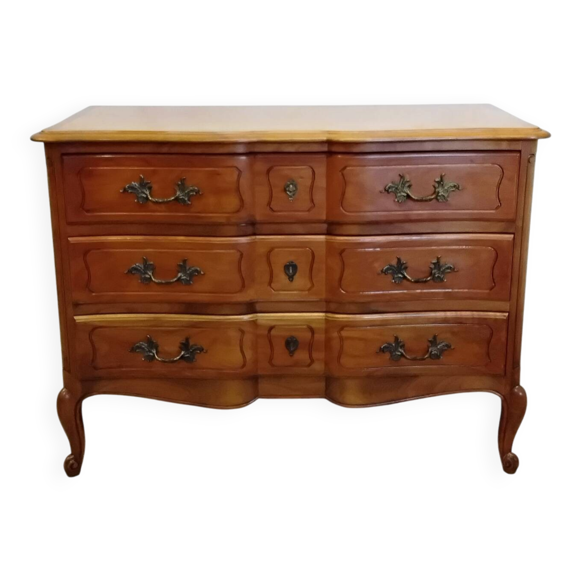 Commode de style Louis XV en bois 