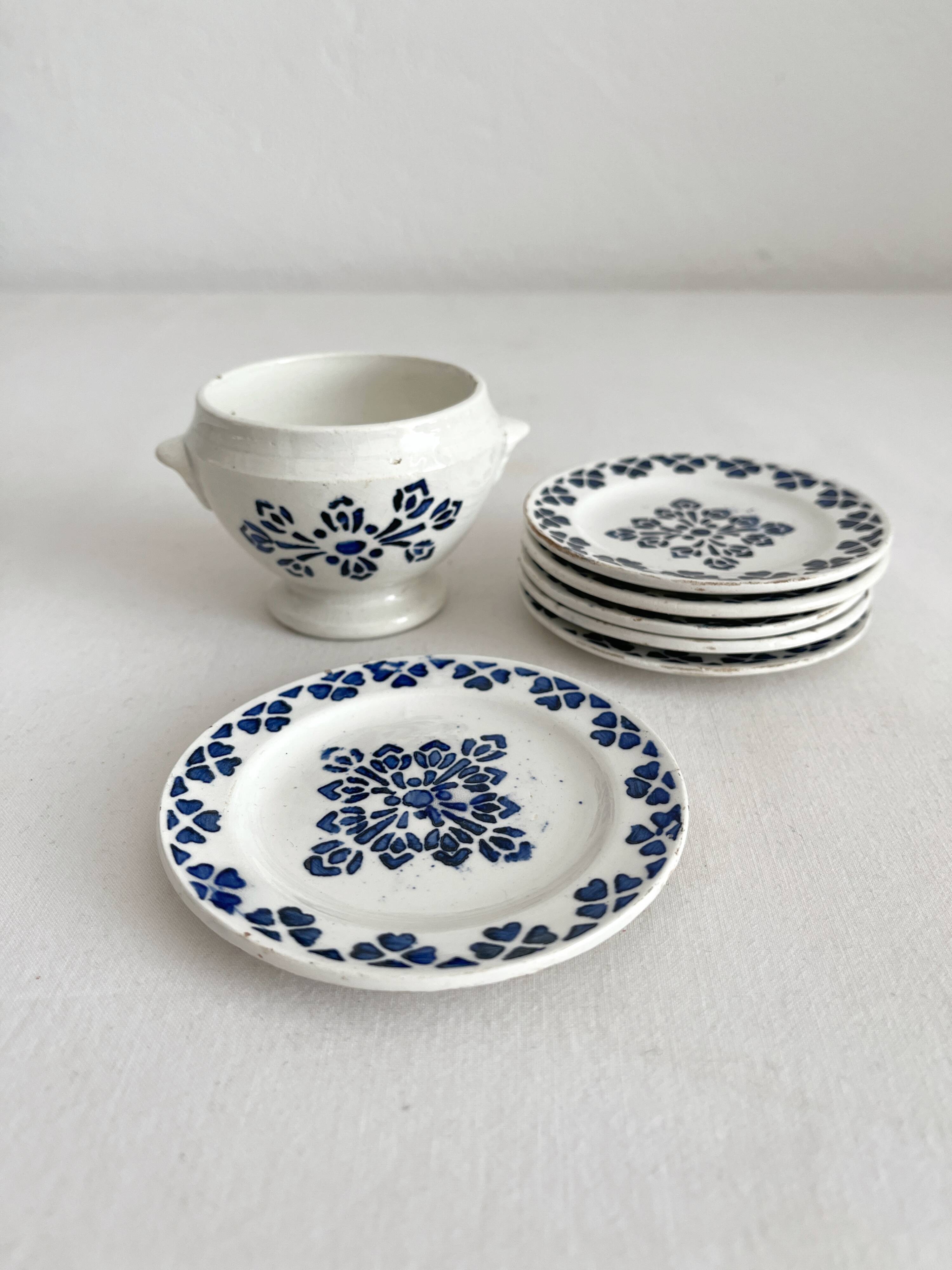 7 pieces of antique earthenware tea set