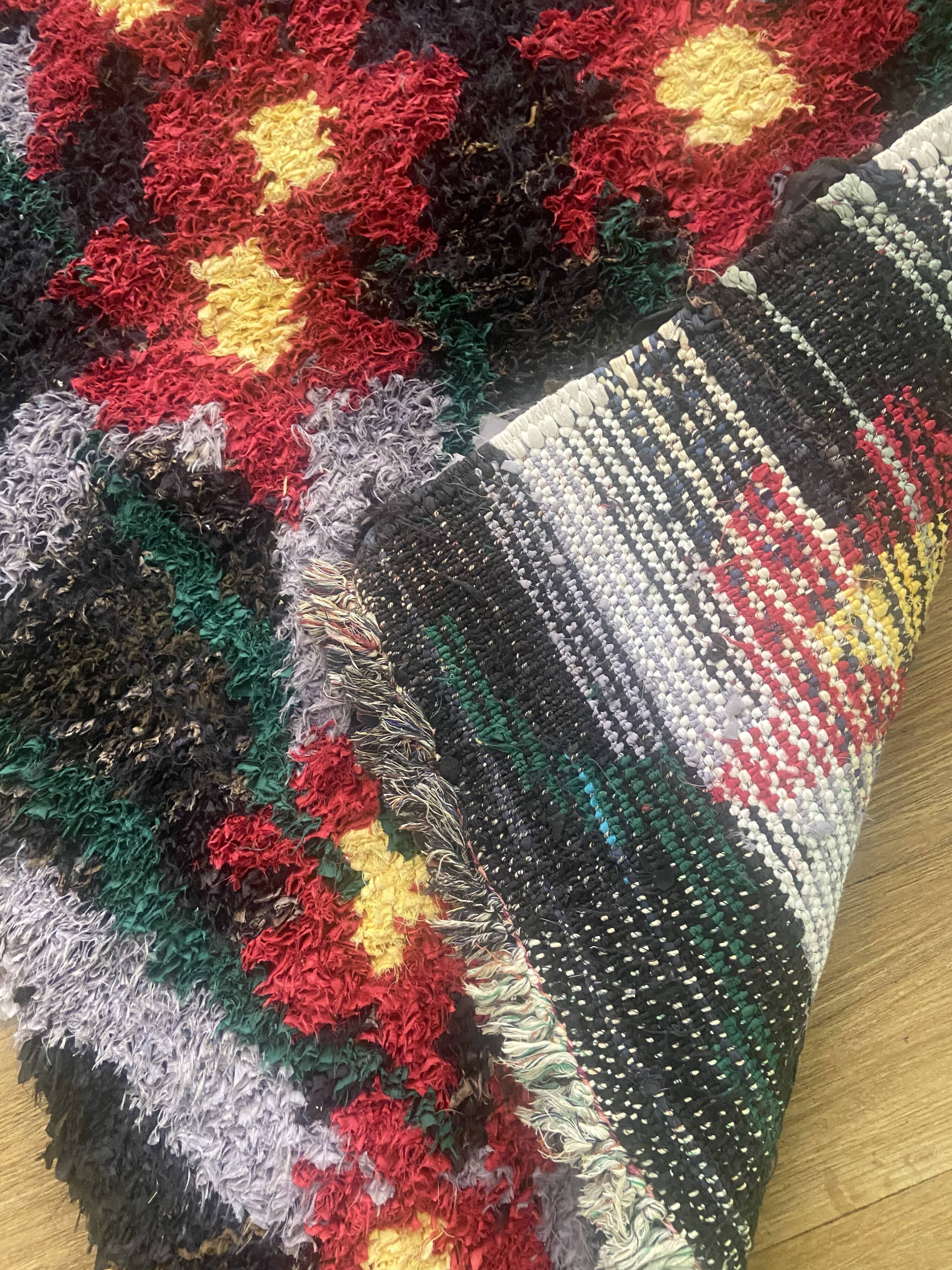 Vintage boucharouite carpet 62x120cm