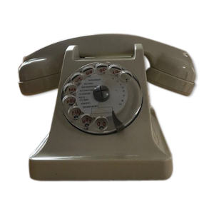 Téléphone vintage en bakélite