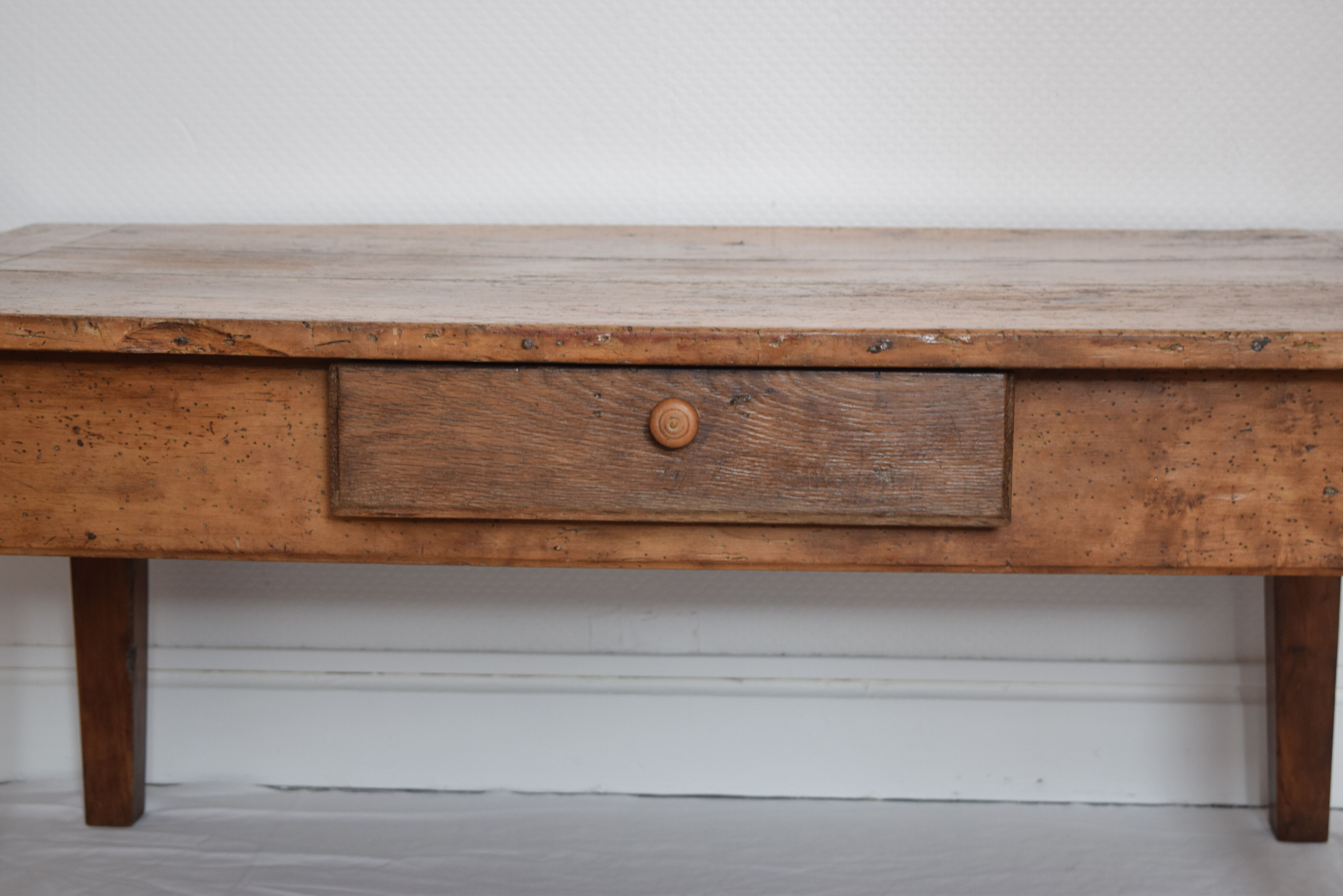 Table basse de ferme