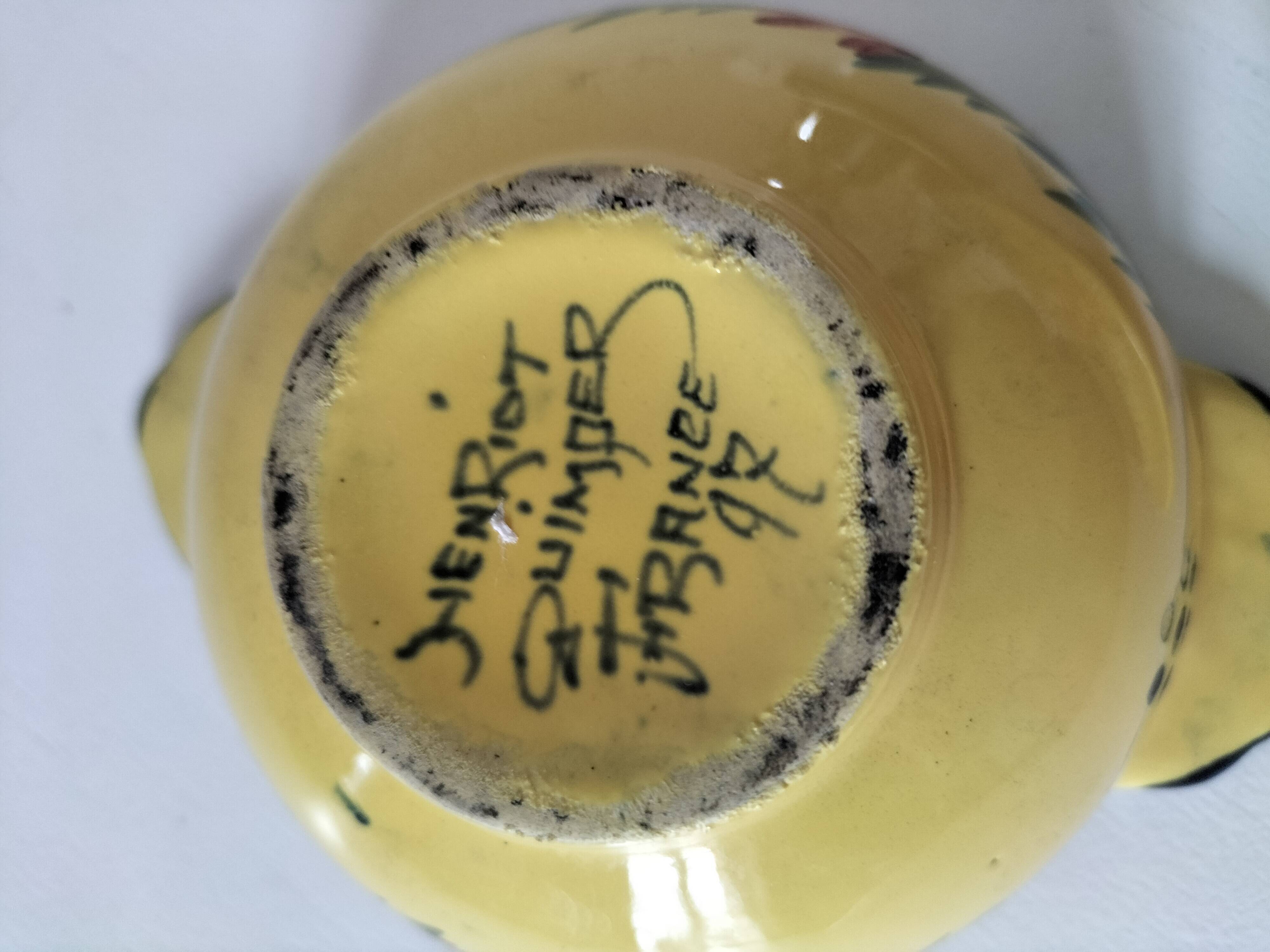 Breton bonbonnière Quimper Henriot – Hand-painted earthenware