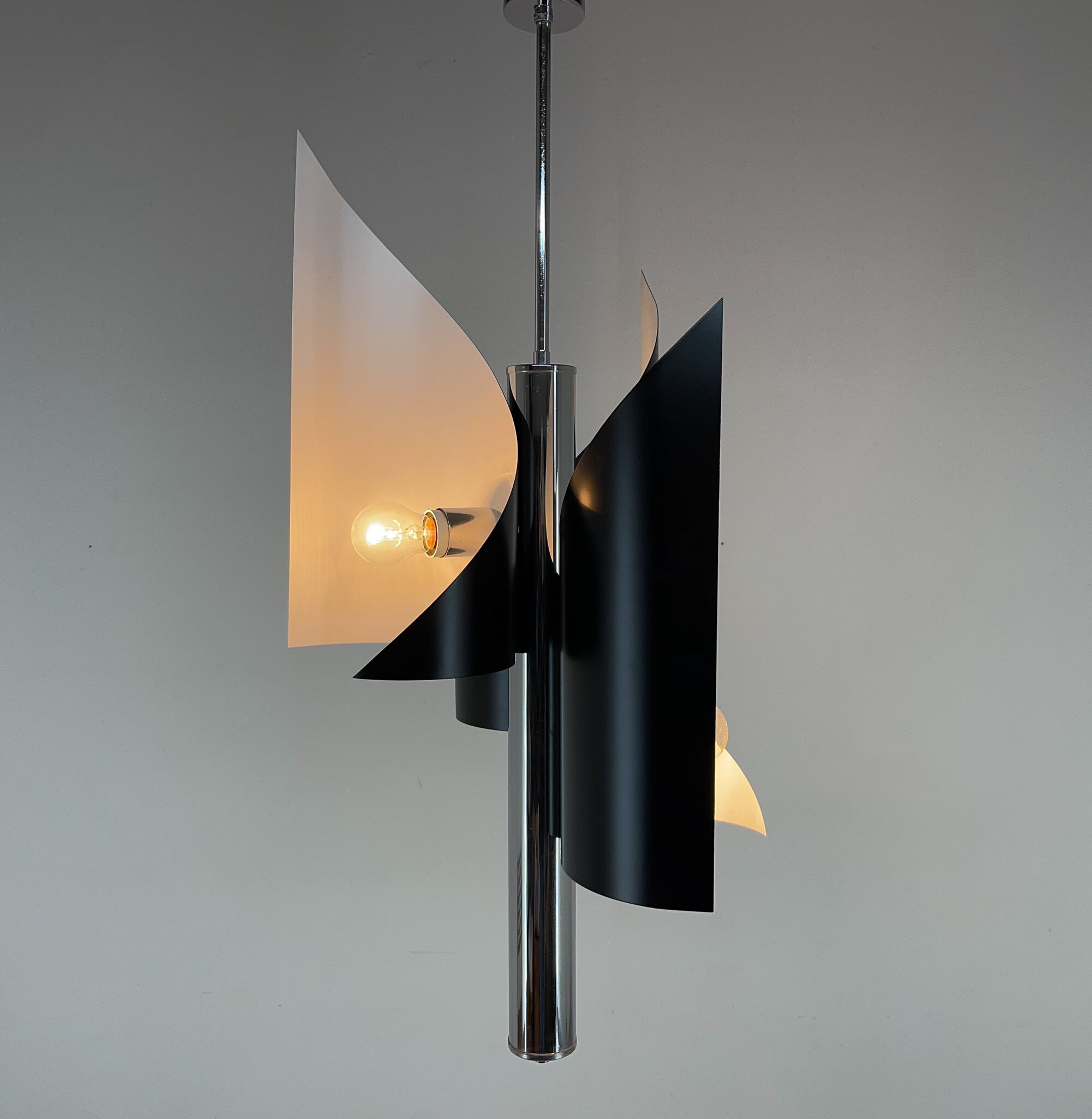 Beatiful vintage asymetrical chandelier Italy, 1970