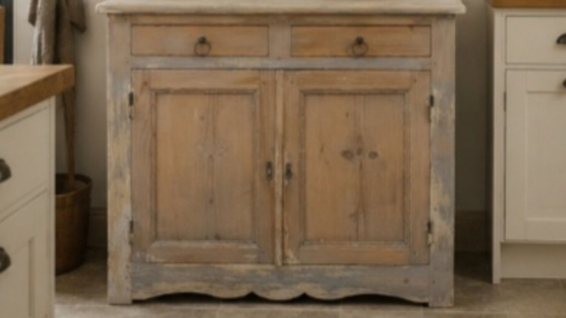 Kitchen buffet