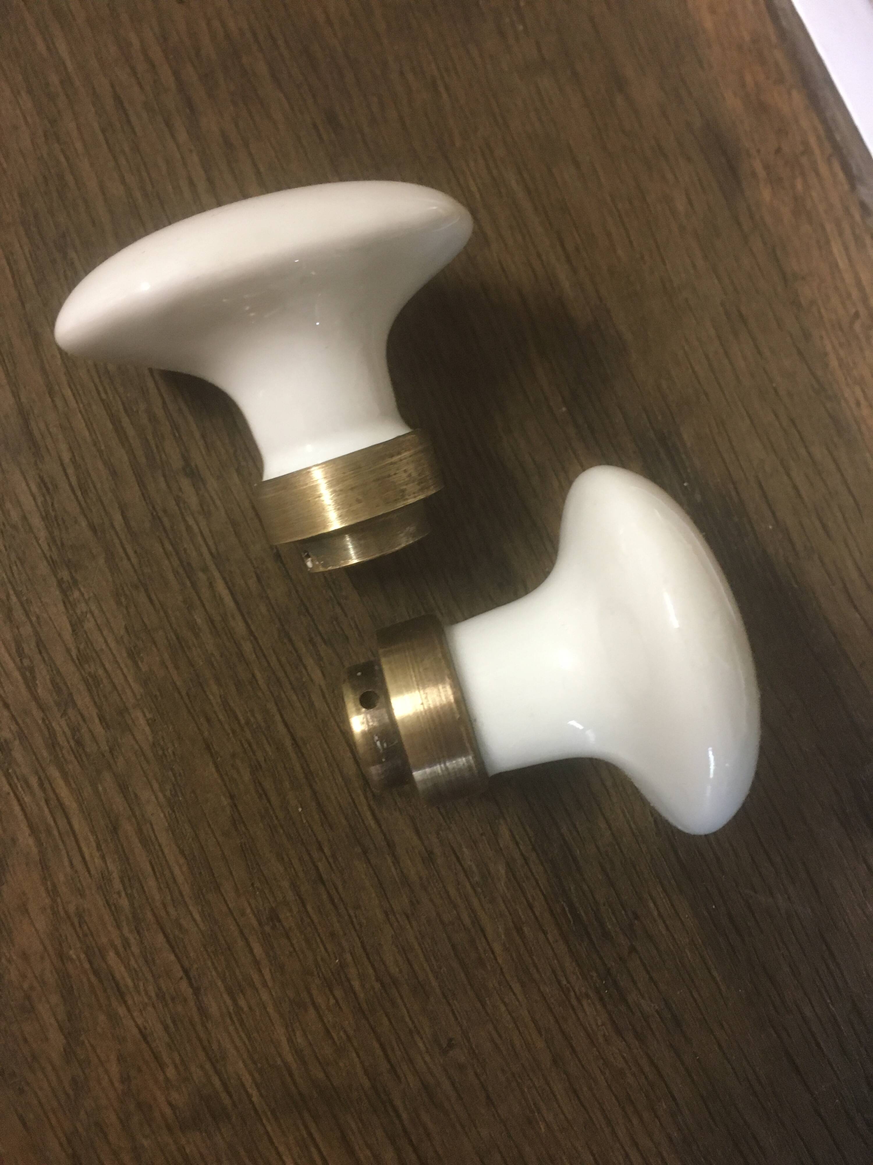 Porcelain door handles