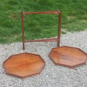 Art Deco folding side table in mahogany with double top marquetry.