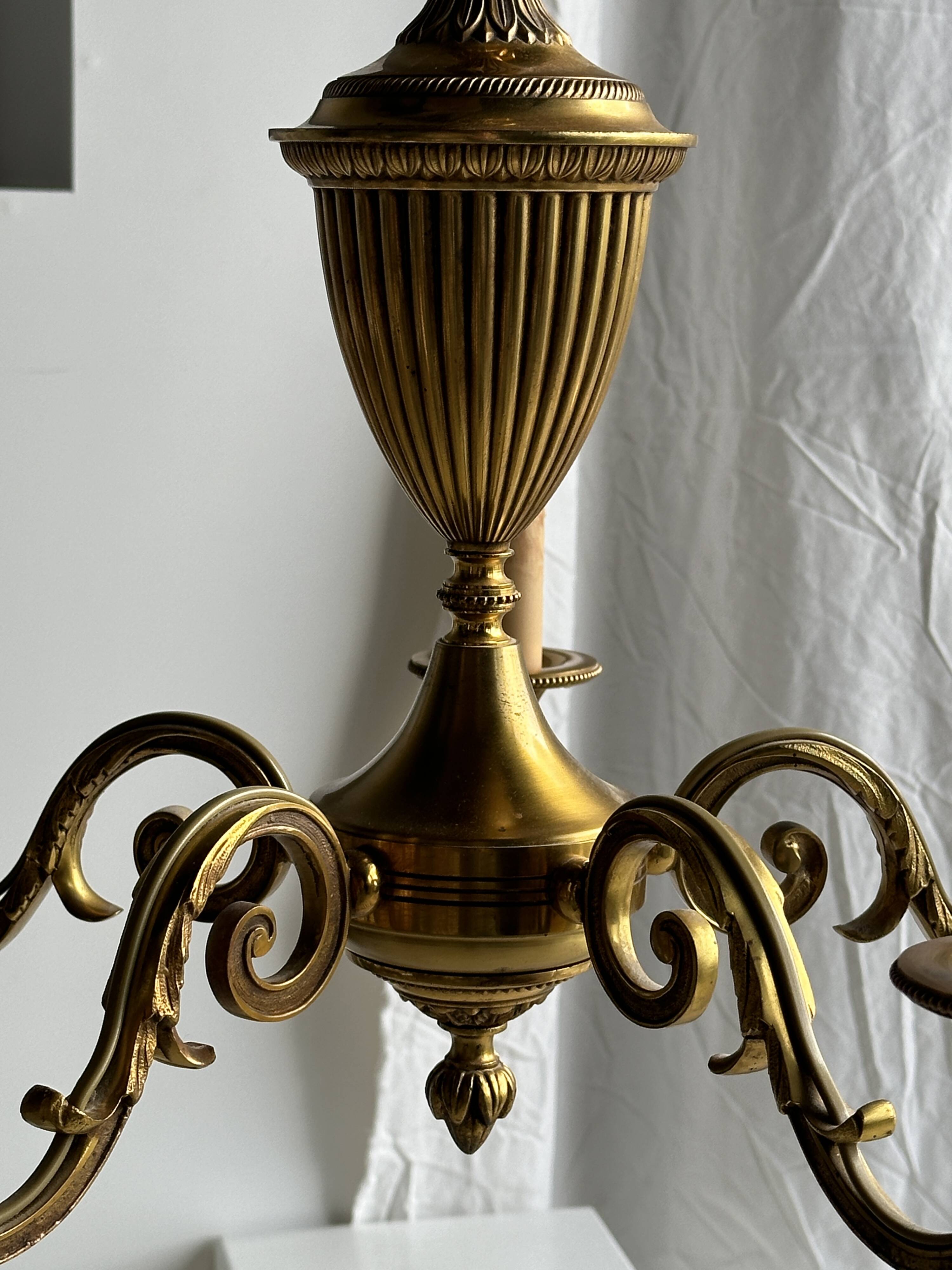 Classic 5-light gold chandelier