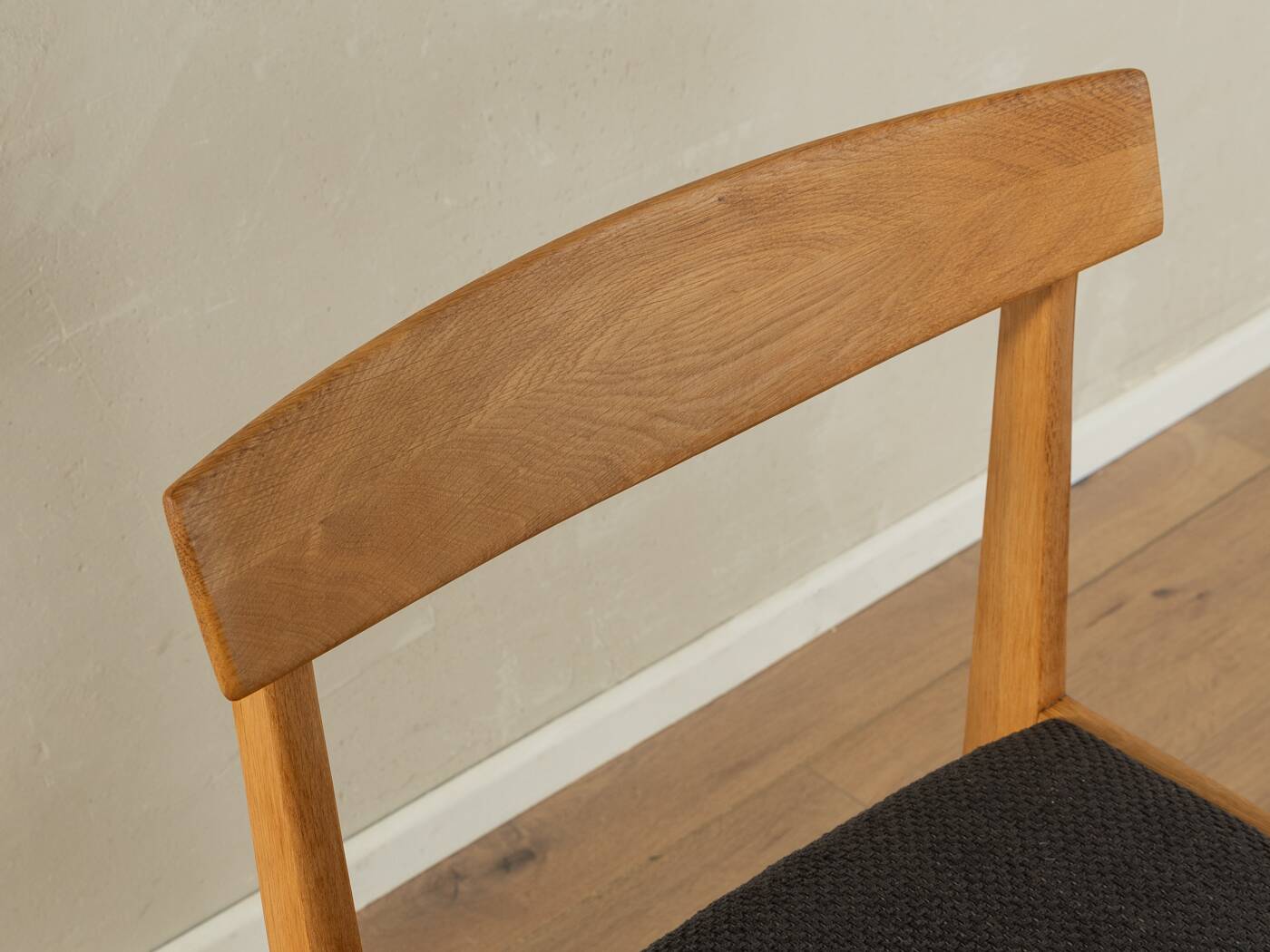 Classic Scandinavian dining chairs from the 1960s, set of 4