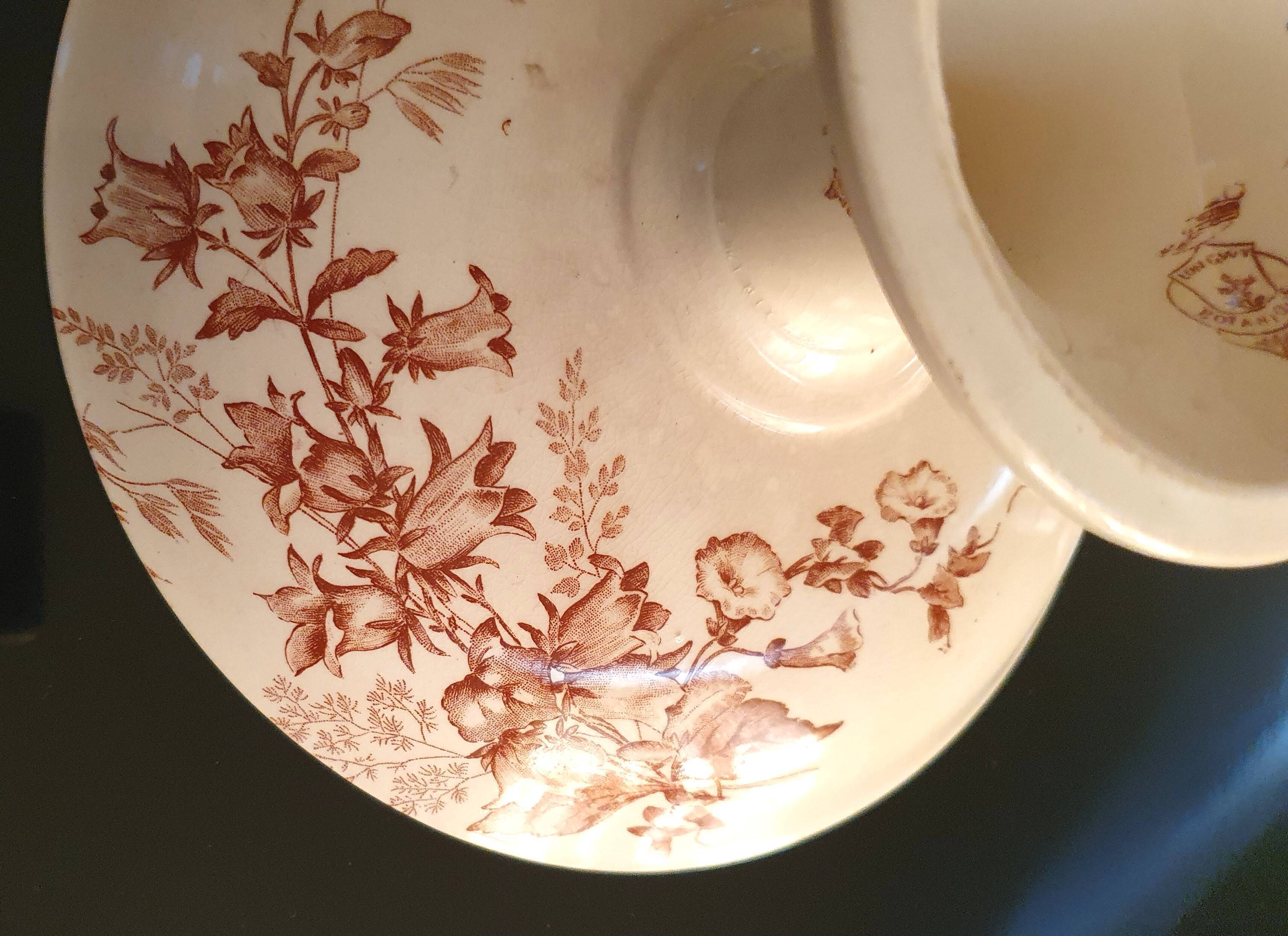 Longwy earthenware compotier