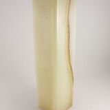 Quadrangular vase in the 1970s Onyx