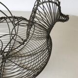 Wire egg basket