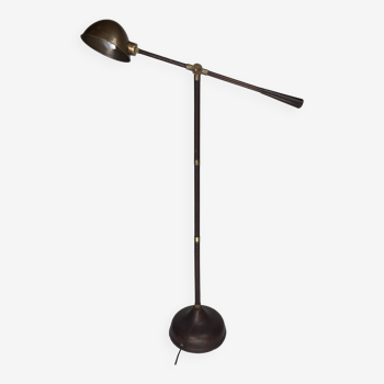 Lampadaire gainé de cuir et cousu, années 1970