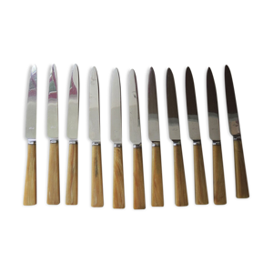 11 anciens couteaux à - inox