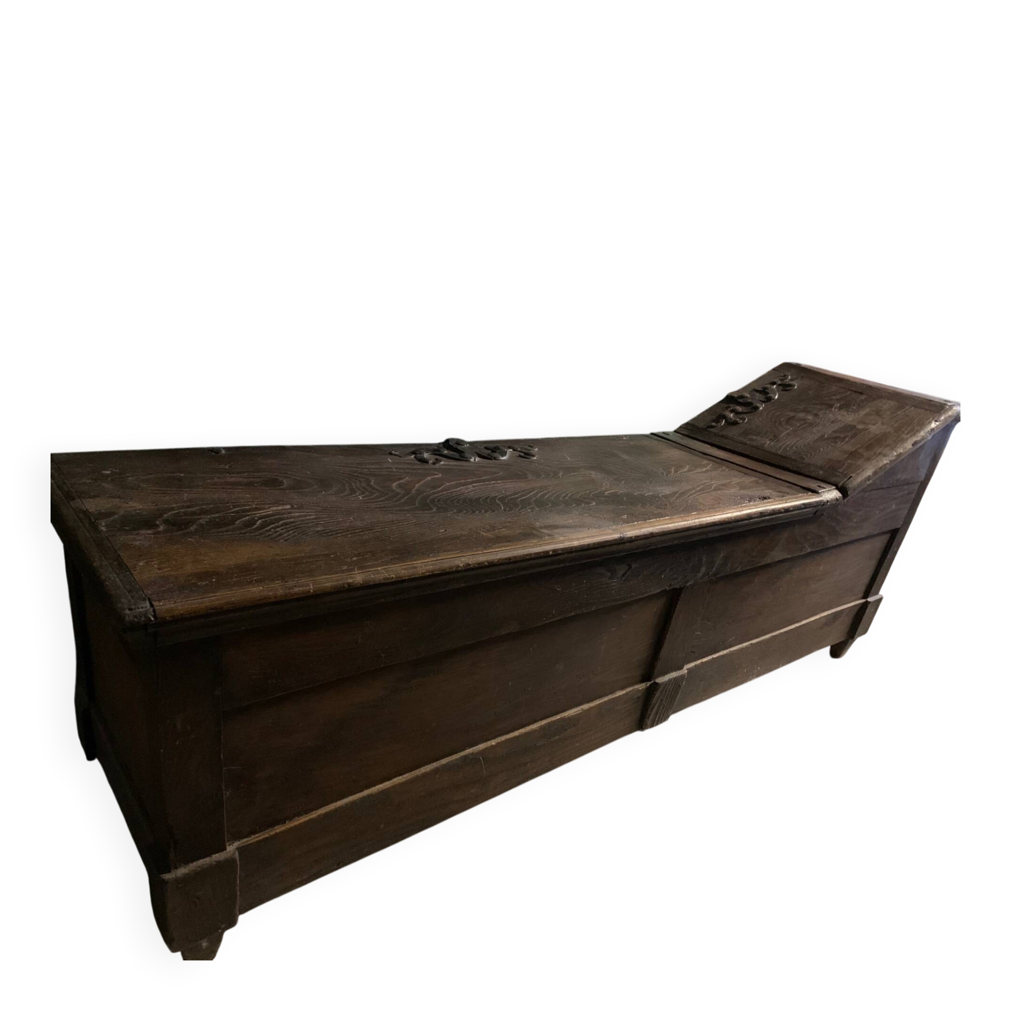 Old sacristan's chest