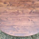 Table ronde brutaliste