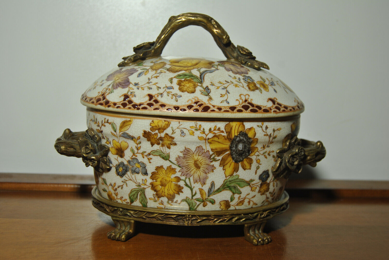 Porcelain ceramic box Wong Lee WL1895 bronze frame | Selency