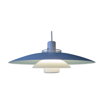 Large white suspension with cups. "Form Light" Denmark 1970