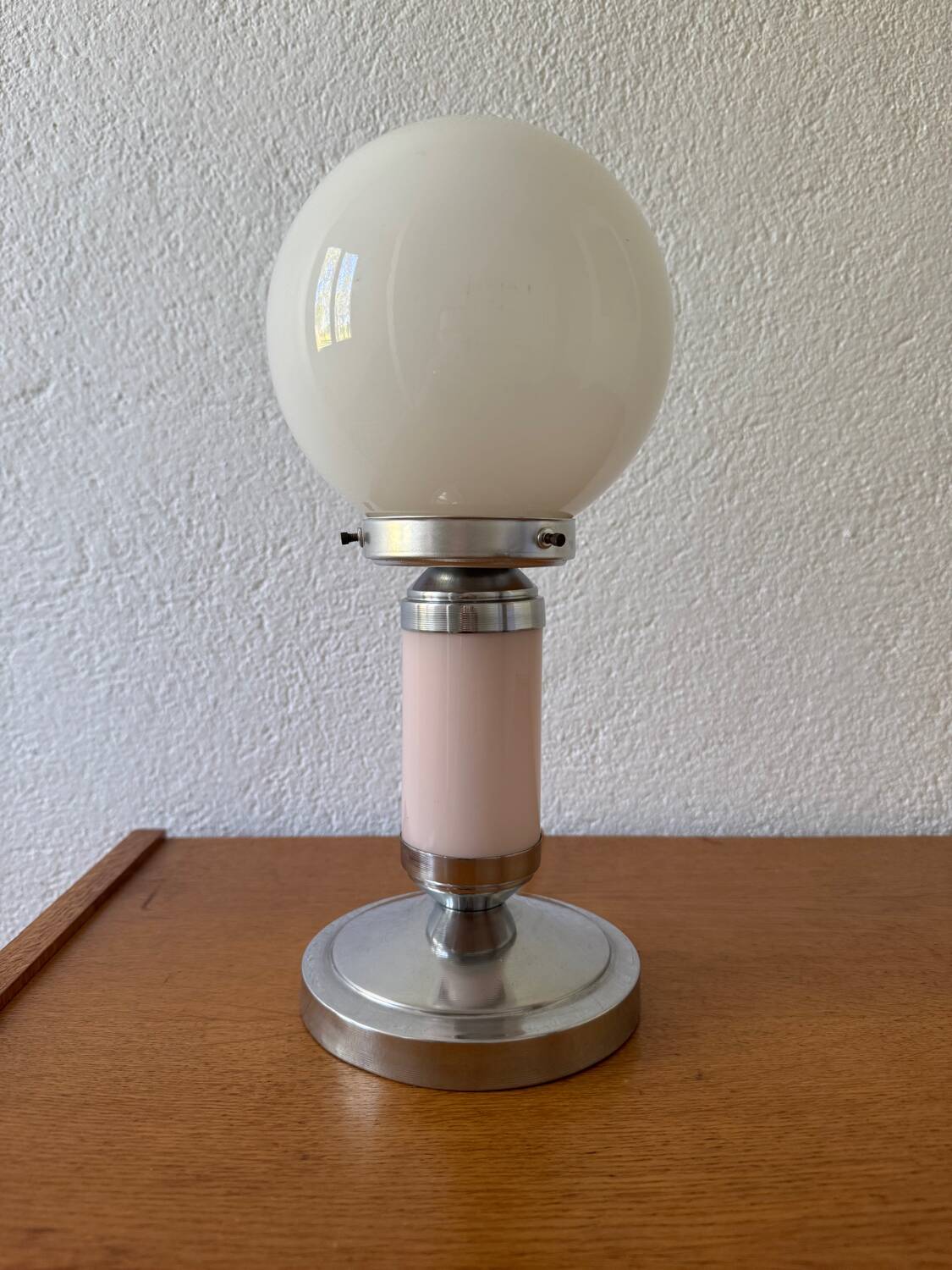 Small Art Deco Bauhaus opaline lamp