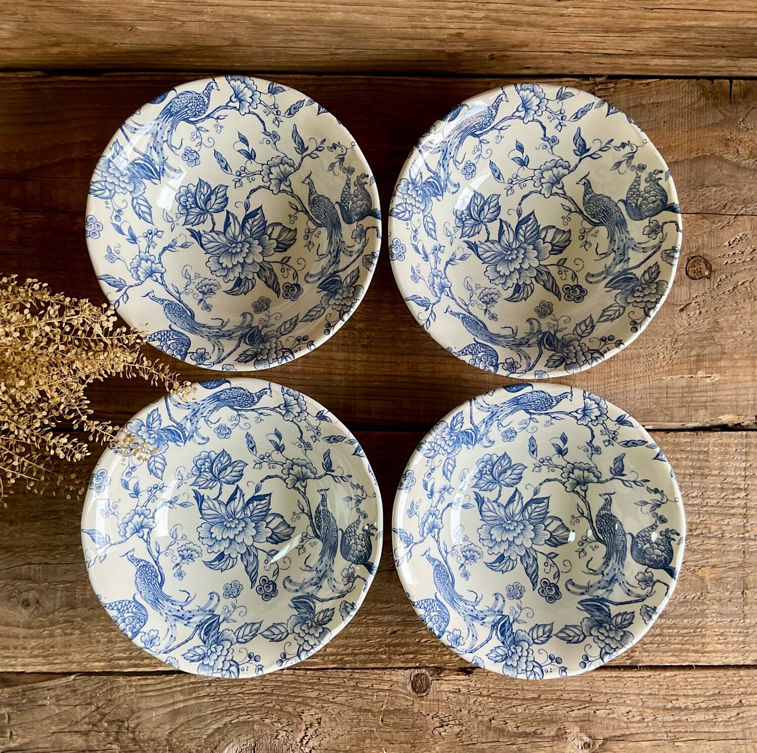 4 Royal Art English bowls