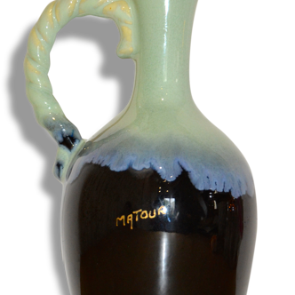 Pitcher ceramic