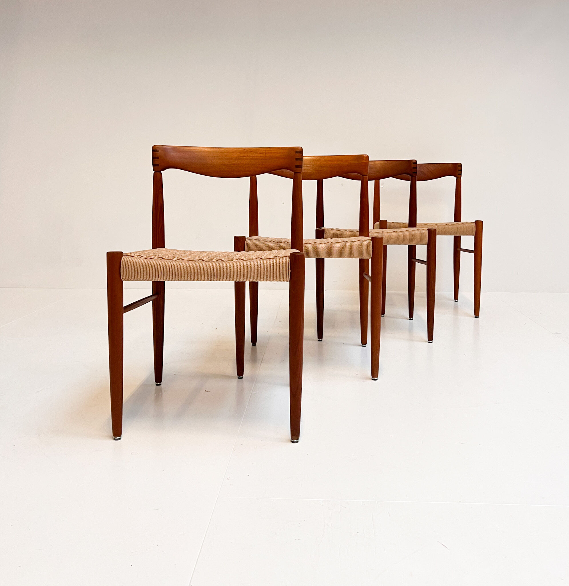 Refurbished set of 4 papercord chairs by H. Klein for Bramin, 1960s
