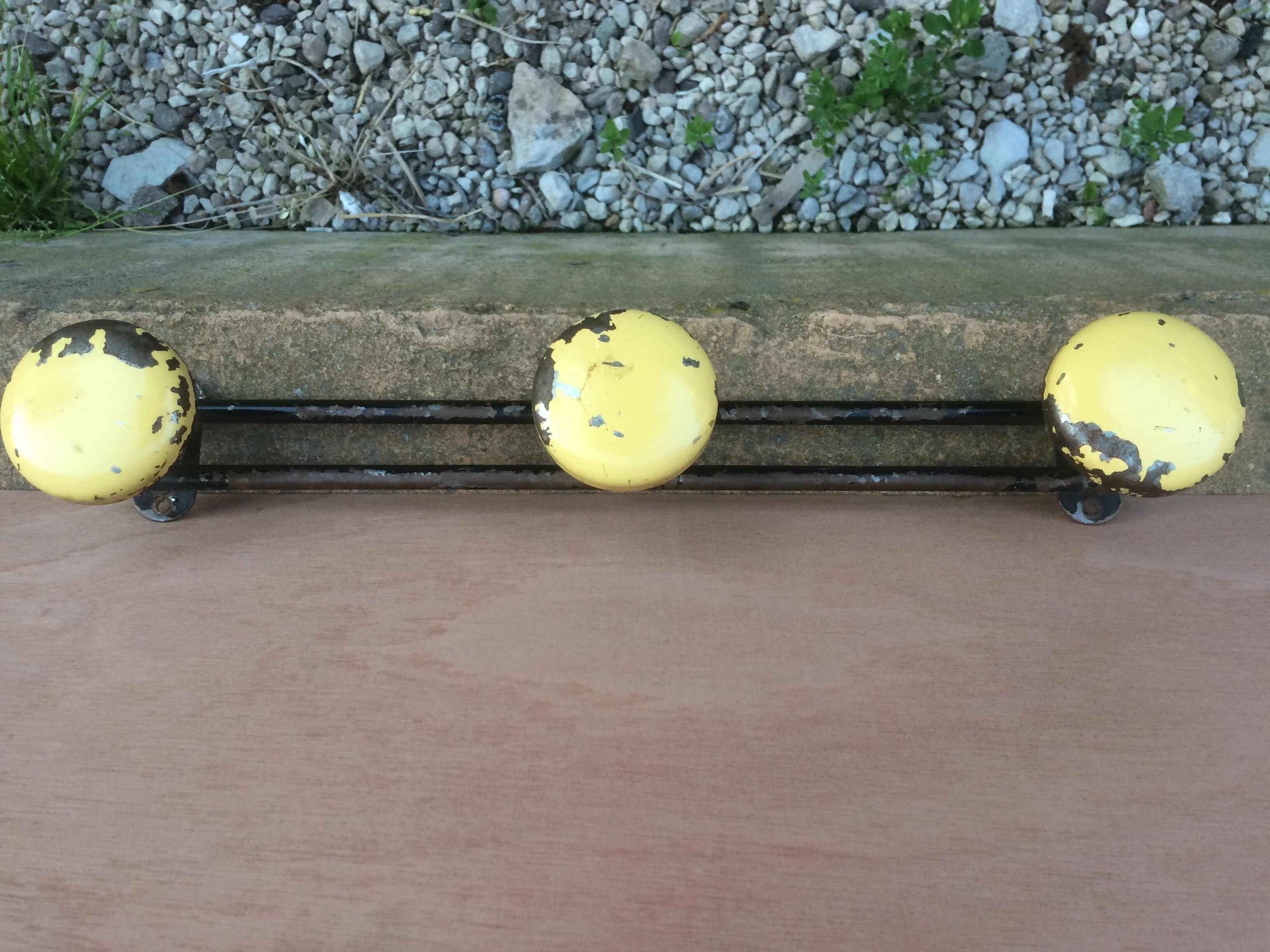 Coat holder with 3 racks