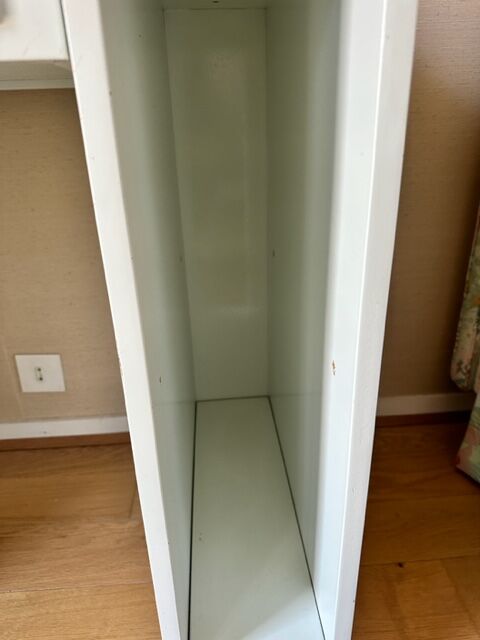 Children's desk with matching Bonnichon chair