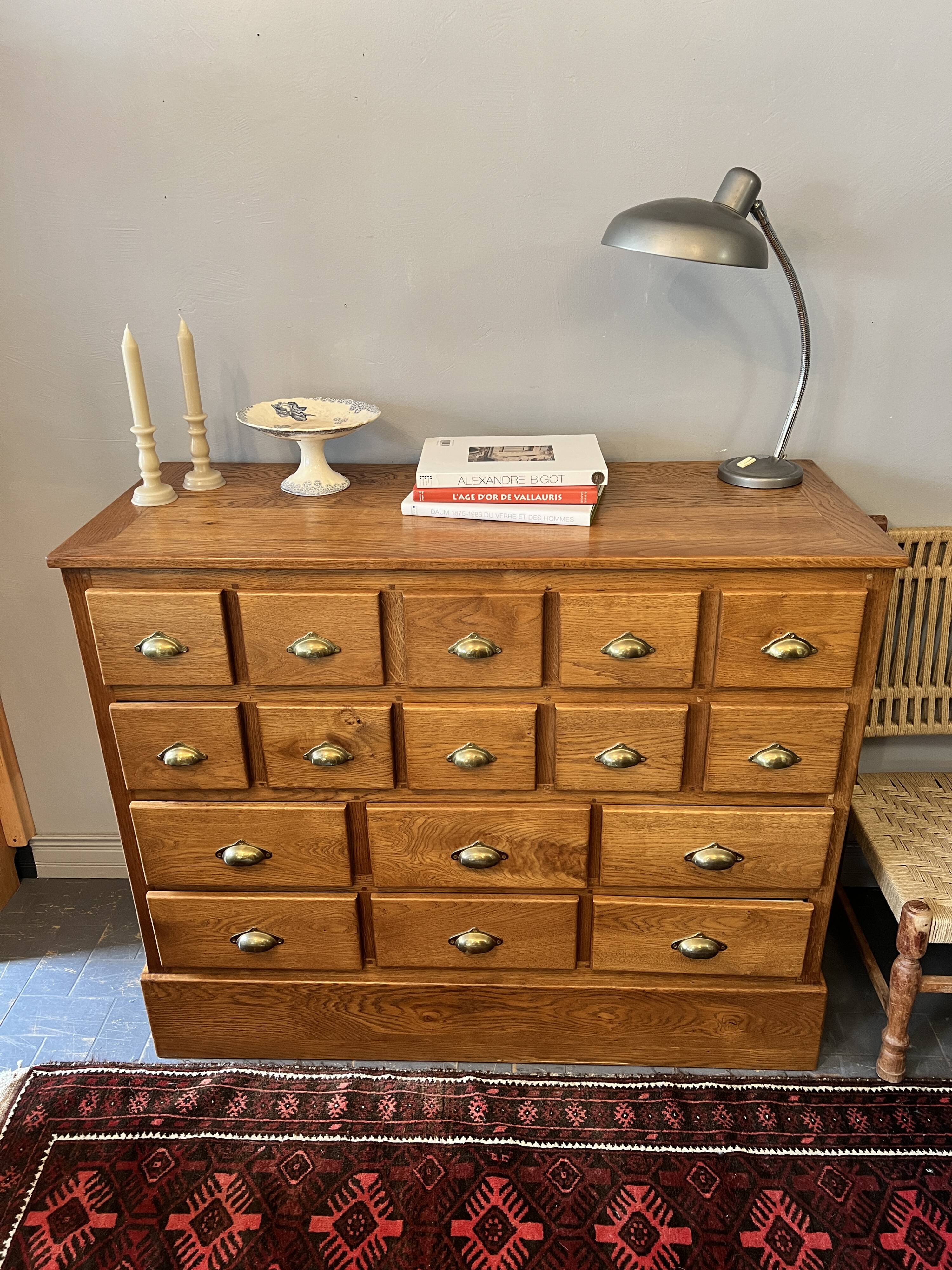 16 drawer counter in solid oak
