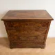 Commode ancienne en noyer