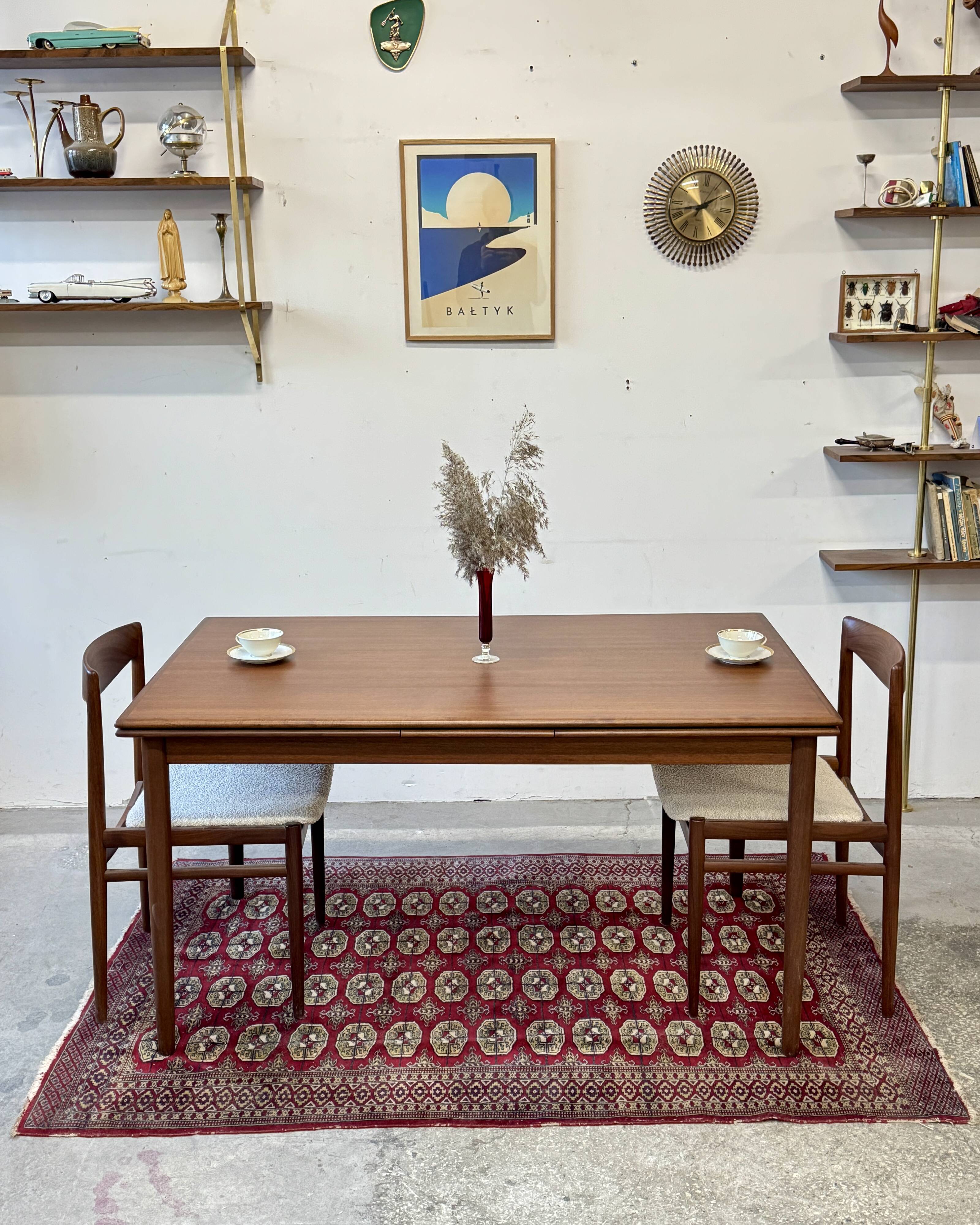 Extendable teak table, Denmark 1960s/1970s, mid-c vntg