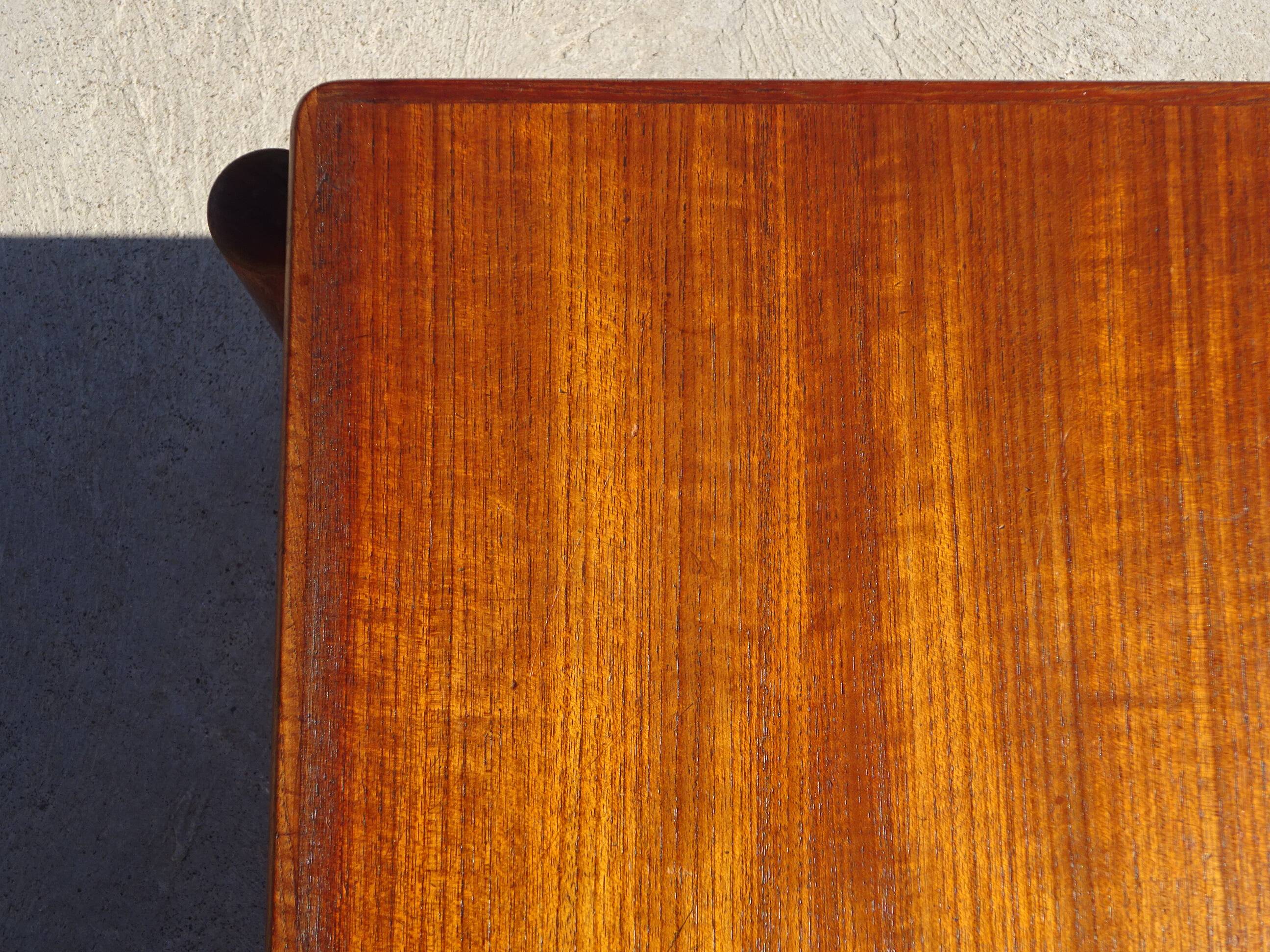 Modular 3-seater sofa + a teak coffee table by Karl SØrlie & SØnner