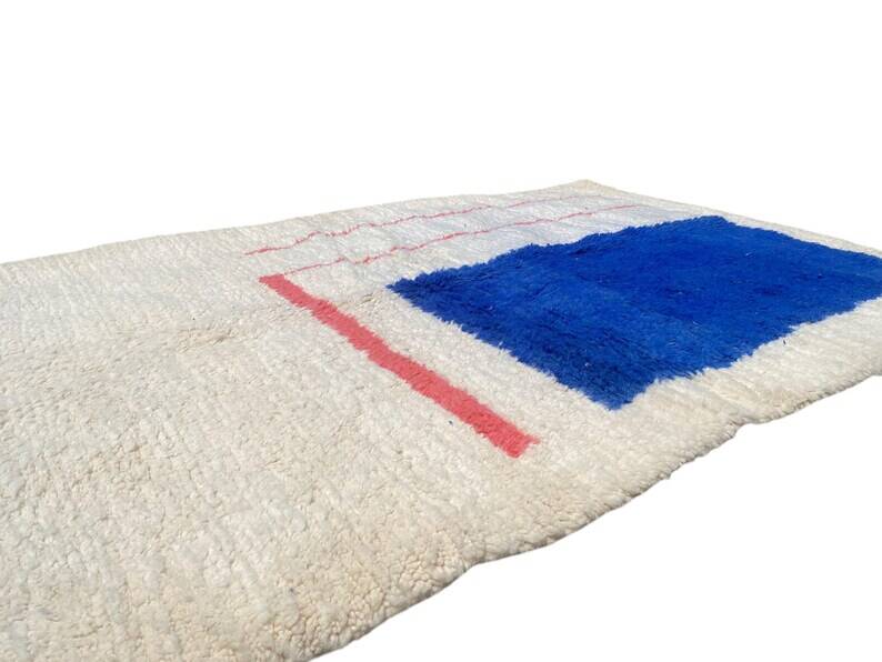 Natural wool rug 250cm x 150cm