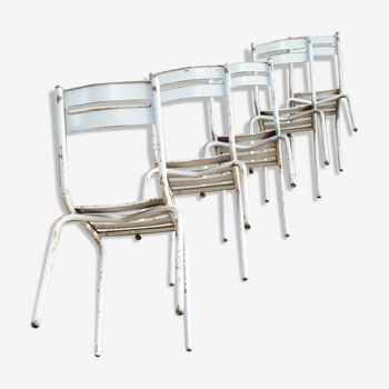 Set of 5 metal chairs
