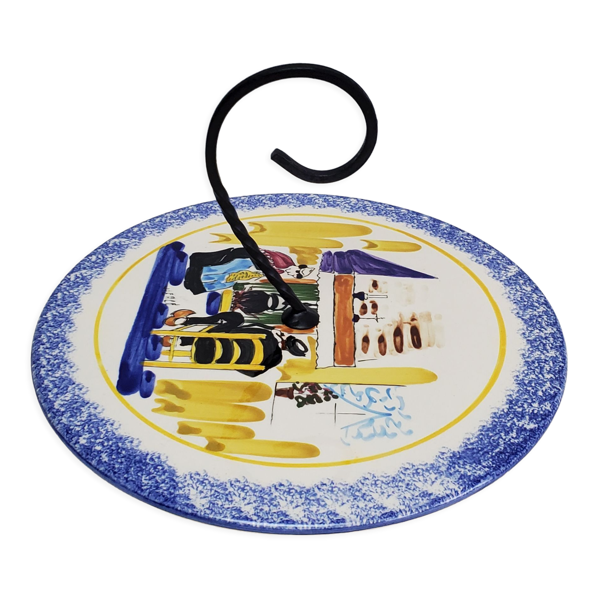 Cheese platter or cakes in Pornic faience hand-painted and signed