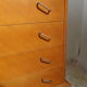 Commode vintage des années 50 pieds compas