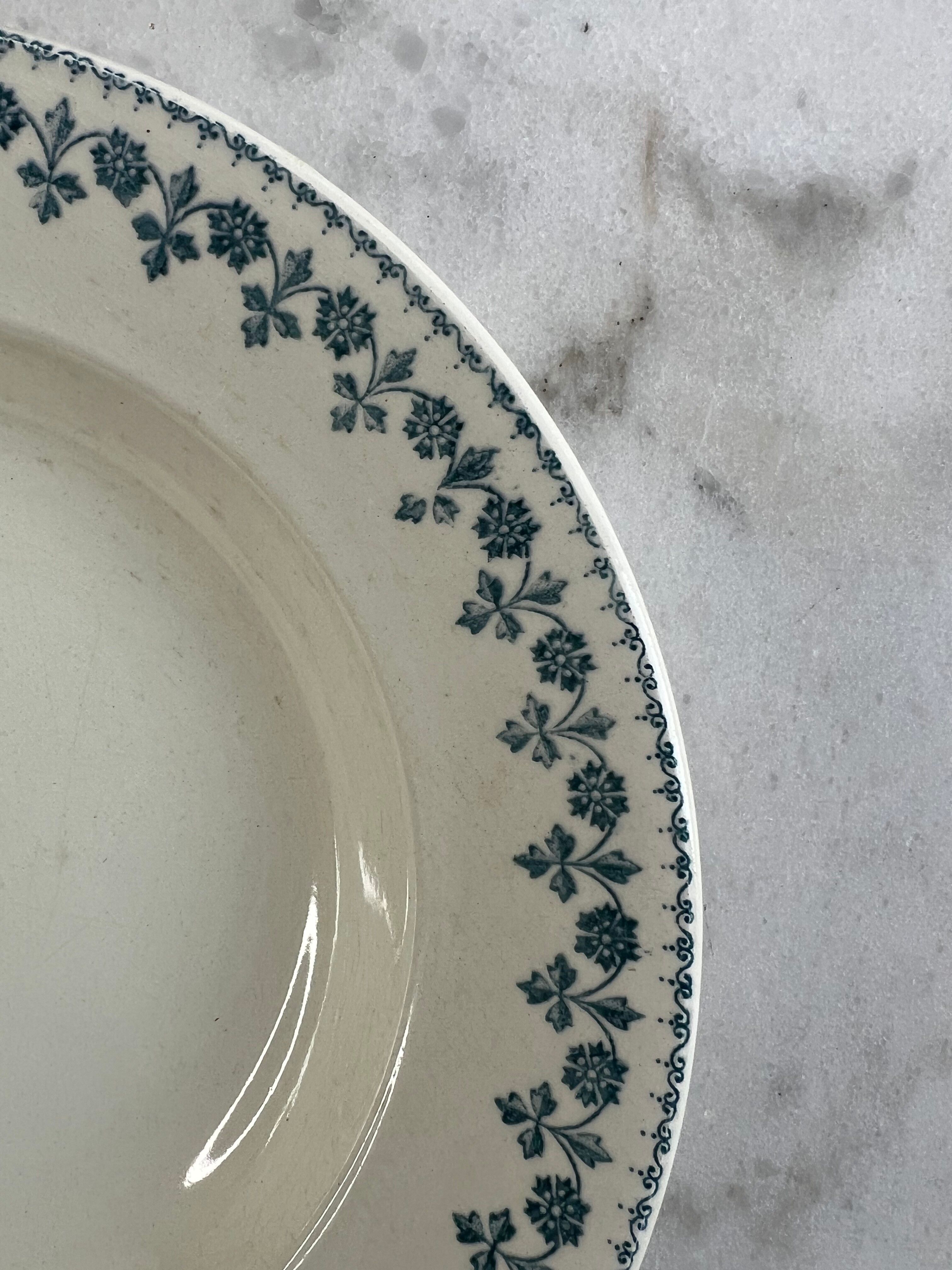 Set of 2 deep plates, ironstone LG Barreau.