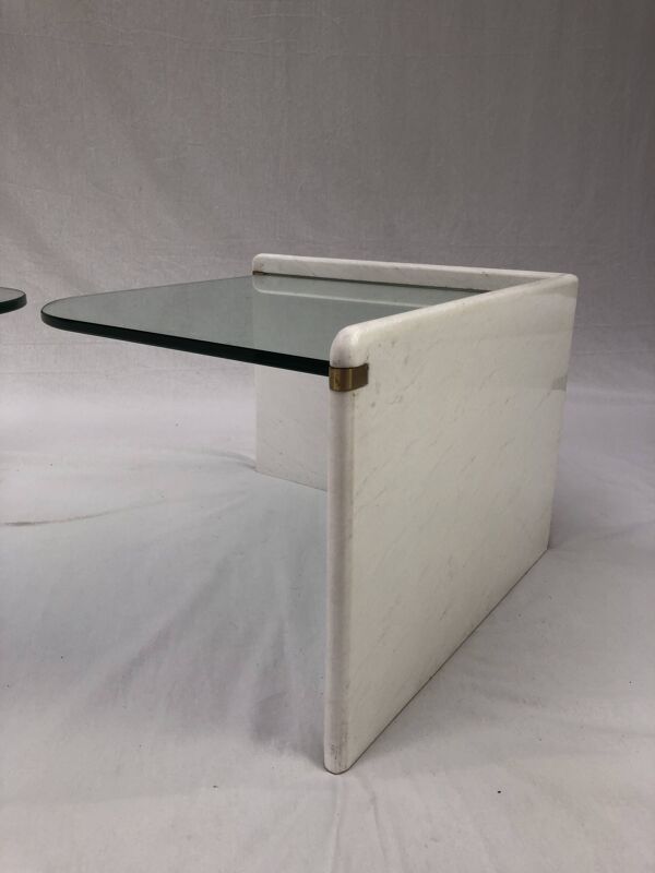 Ensemble de tables d'appoint italiennes, marbre et verre