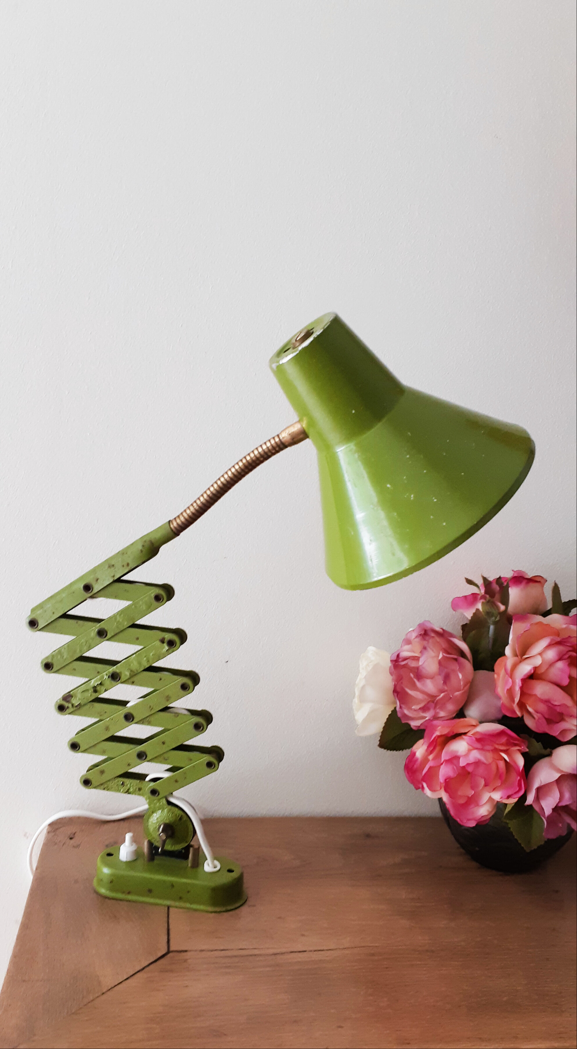 Green architect lamp