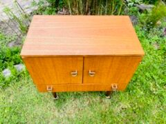 Meuble vintage scandinave