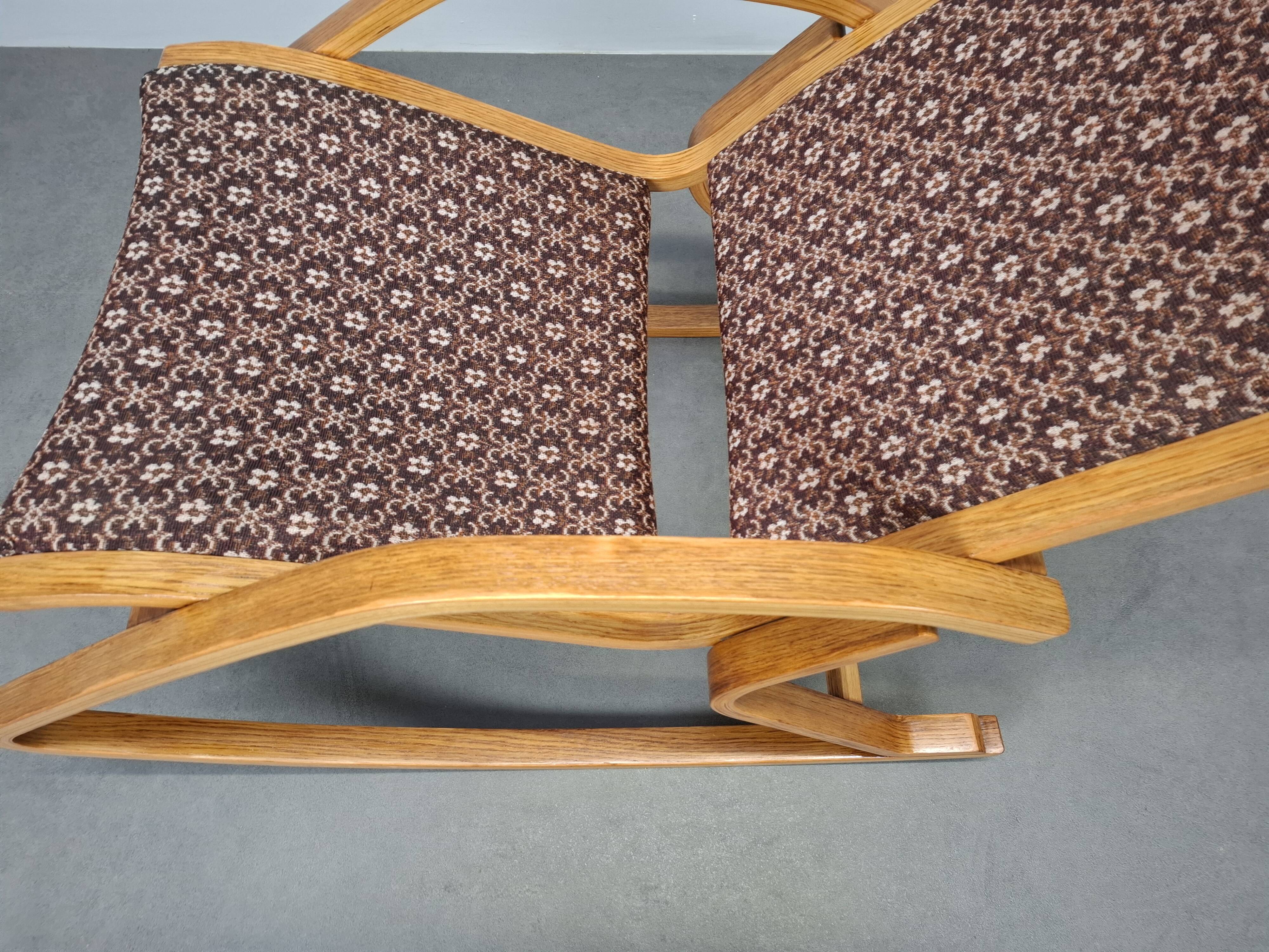 1930s Art Deco Czechoslovak Bentwood Rocking Chair with Original Upholstery