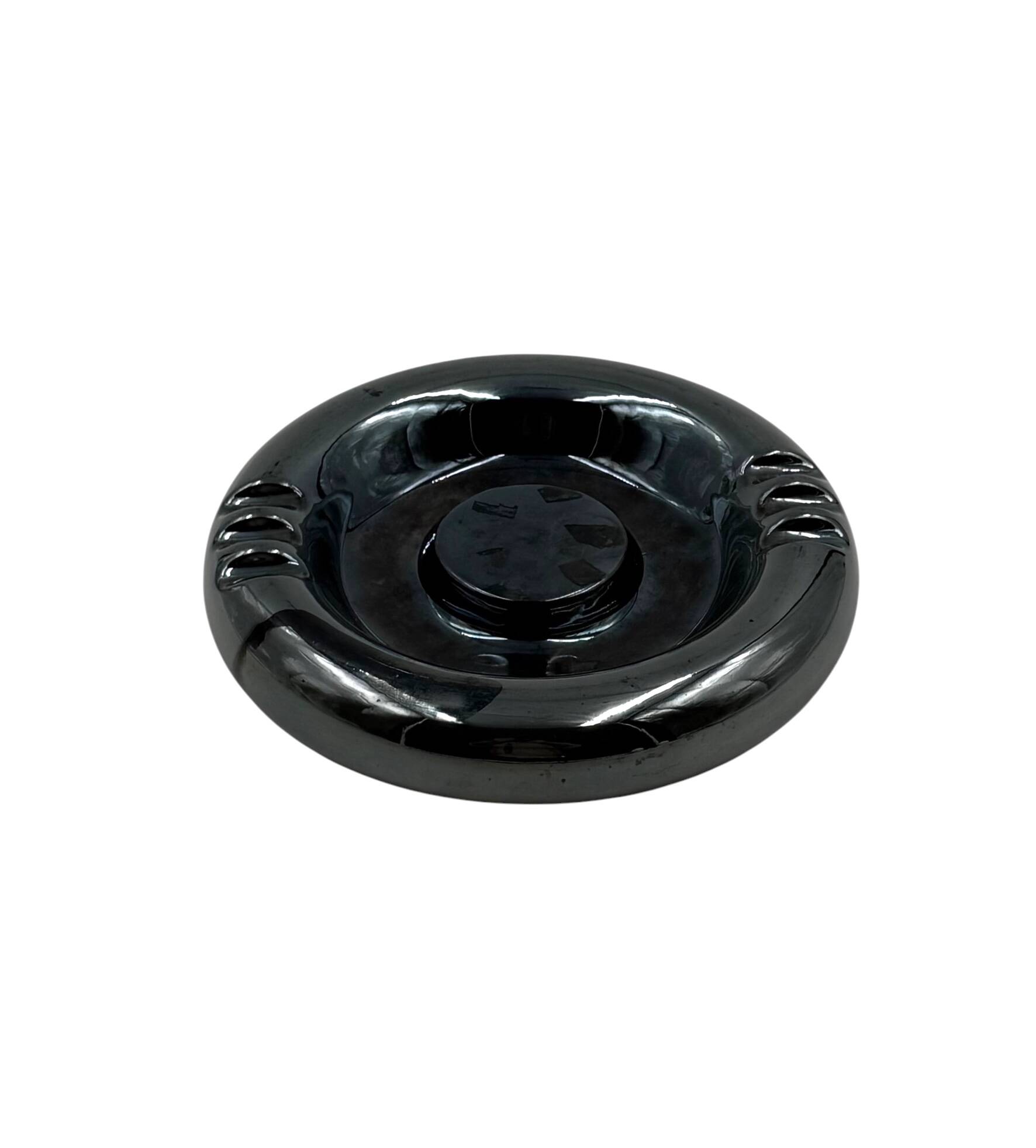 Space age blue iridescent ceramic ashtray / vide poche, Italy 1970s