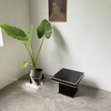Table basse console appoint en laque noire et laiton