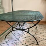 Table de jardin